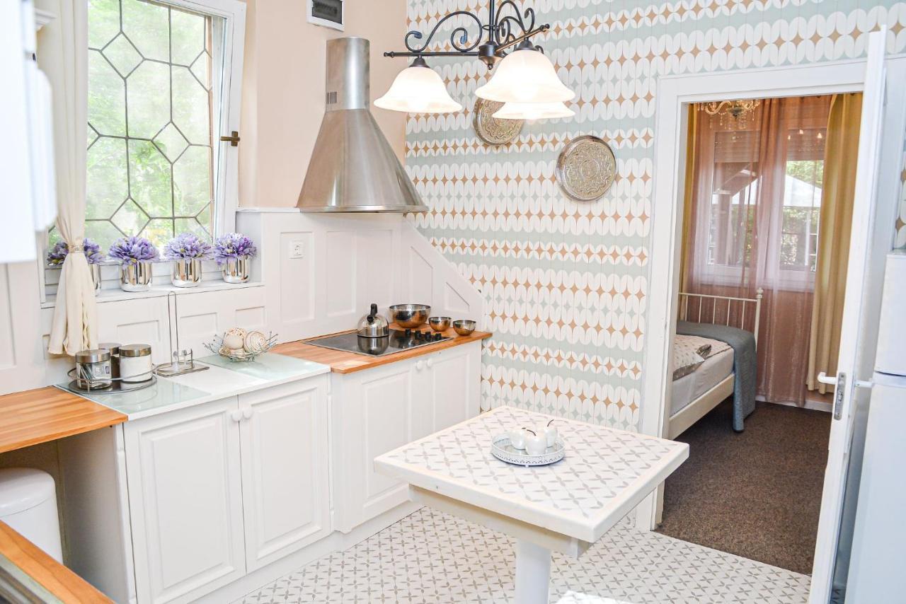 Holly Vendeghaz Apartment Hajdúszoboszló Екстериор снимка