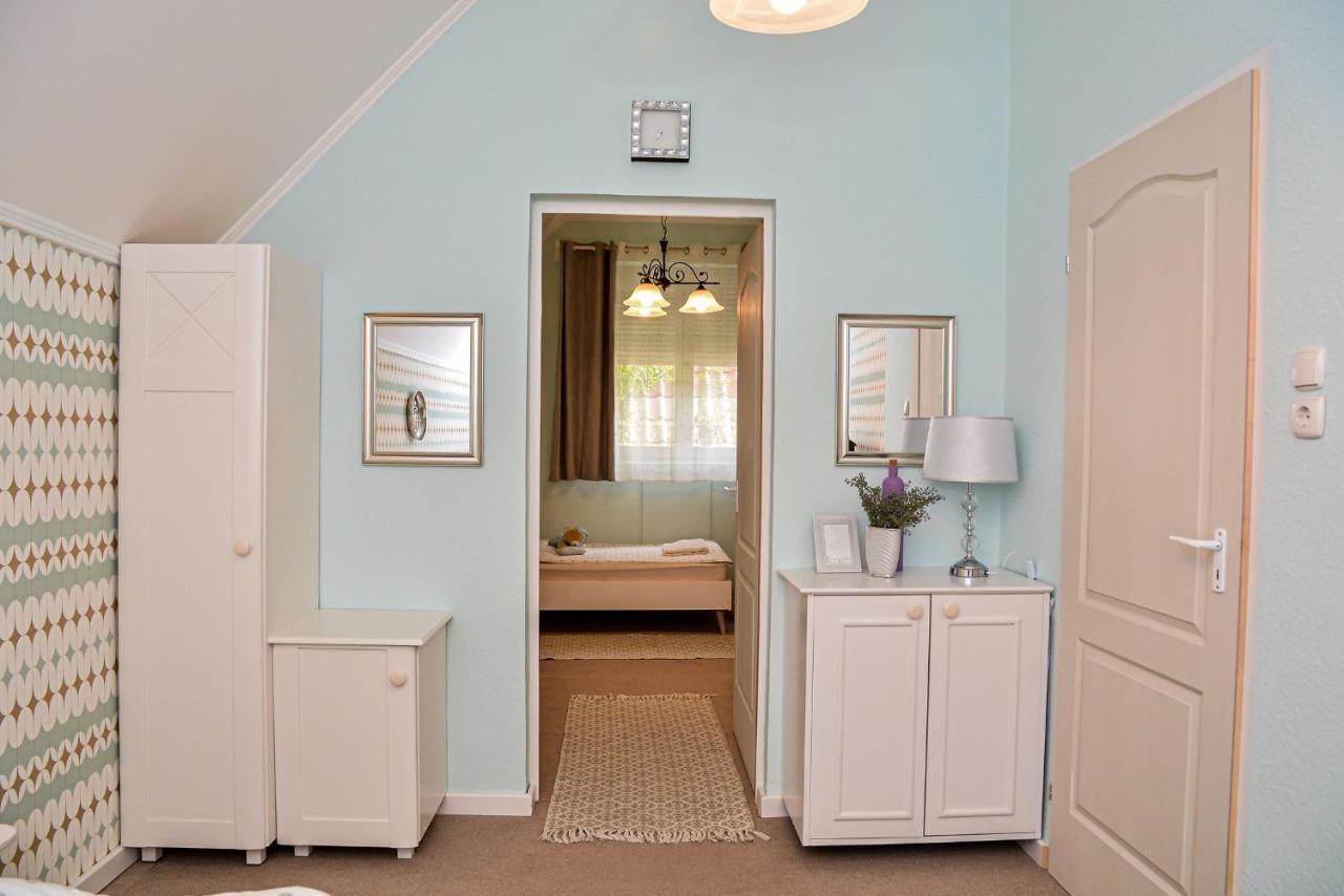 Holly Vendeghaz Apartment Hajdúszoboszló Екстериор снимка